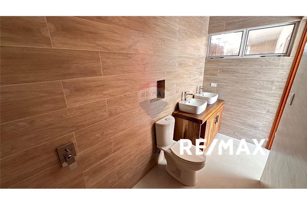 Residential - Villa - Jaco - Jaco, Puntarenas- Garabito, Costa Rica - Caribbean & Central Ameri - 24 - 90168041-10