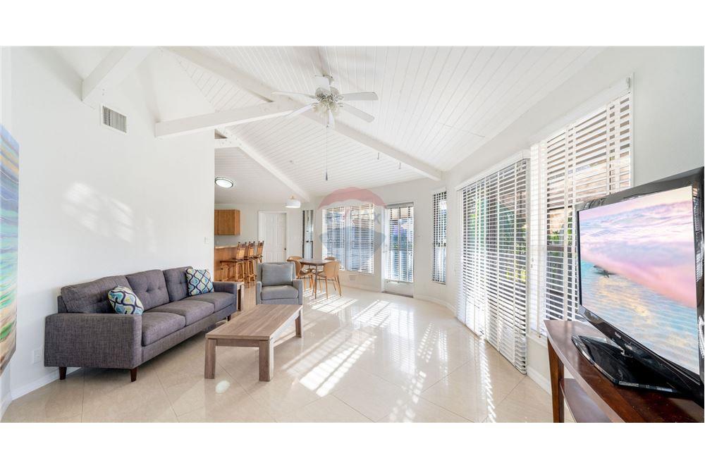 Appartement - Te Koop - South Sound, South Sound, Cayman Islands - 12 - 90146034-182