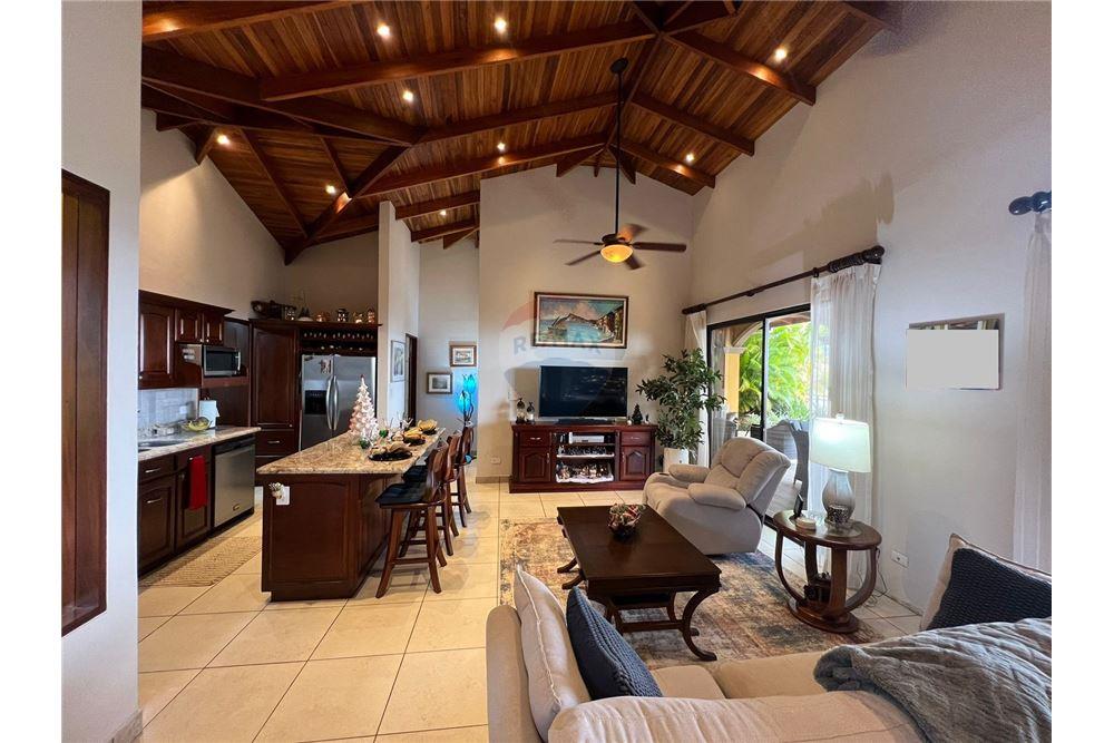 Residencial - Villa - Naranjo, Puntarenas, Costa Rica - Caribbean & Central Ameri - 9 - 90128002-987