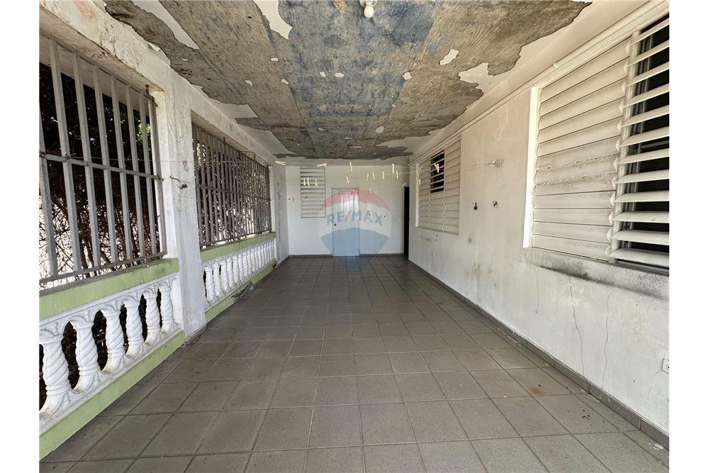 Villa - For Sale - URB Santa Isidra 4, Fajardo, Puerto Rico - 26 - 90156038-93