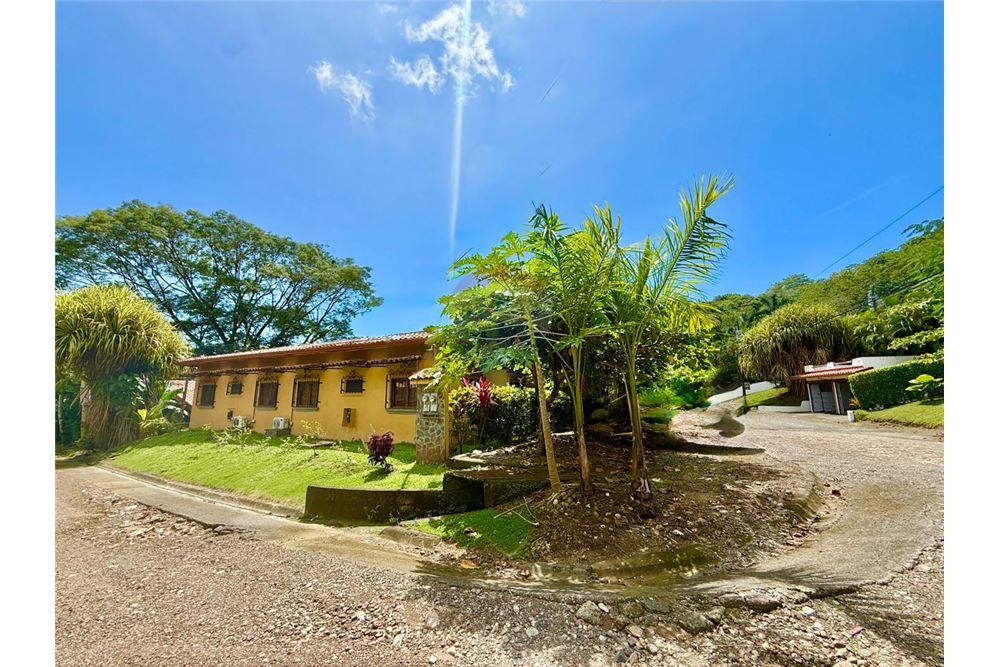 Residential - Villa - Jaco - Playa Hermosa, Puntarenas- Garabito, Costa Rica - Caribbean & Central Ameri - 20 - 90168015-209