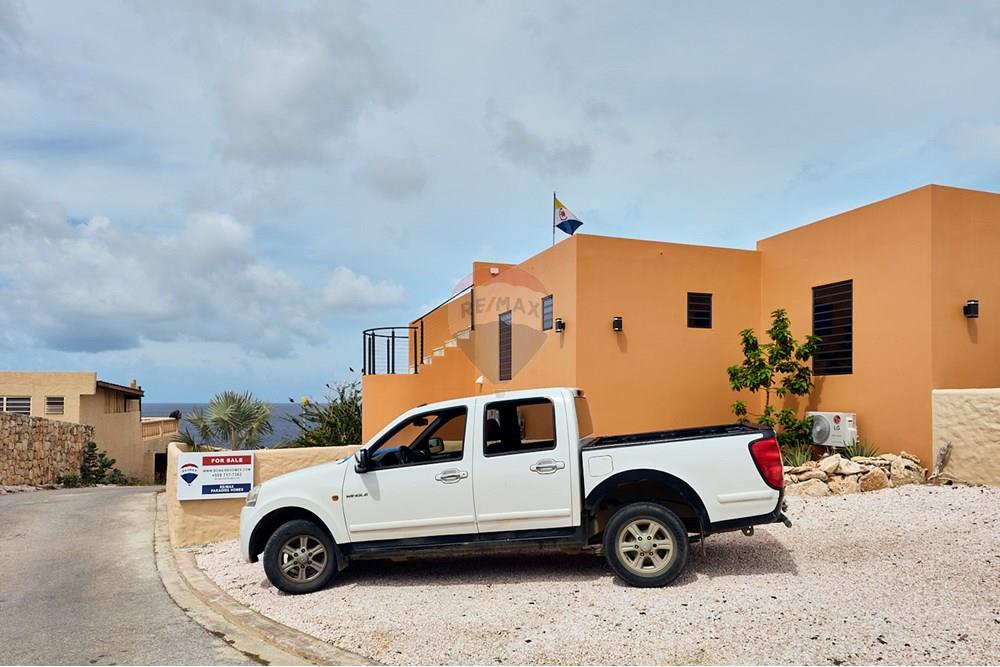 Villa - For Sale - Sabadeco, Bonaire, Bonaire - truck a.jpg - 900171001-814