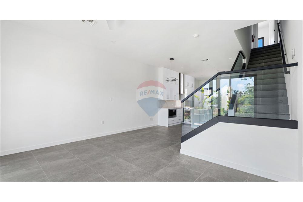 Condo/Apartment - For Sale - South Sound, South Sound, Cayman Islands - 8 - 90146018-318