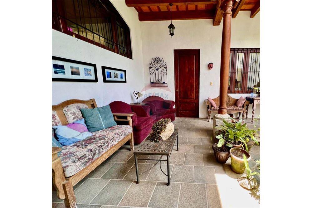 Villa - For Sale - San Cristóbal El Alto, Sacatepéquez, Guatemala - 3 - 90129010-49