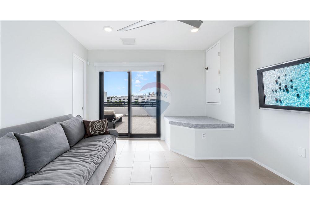 Condo/Apartment - For Sale - South Sound, South Sound, Cayman Islands - 15 - 90146002-423