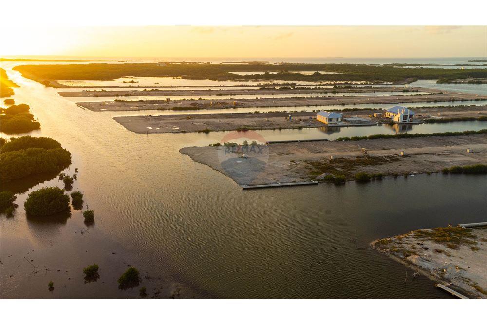 Commercial - Land - San Pedro, Ambergris Caye, Belize - Caribbean & Central Ameri - 1 - 90135017-24