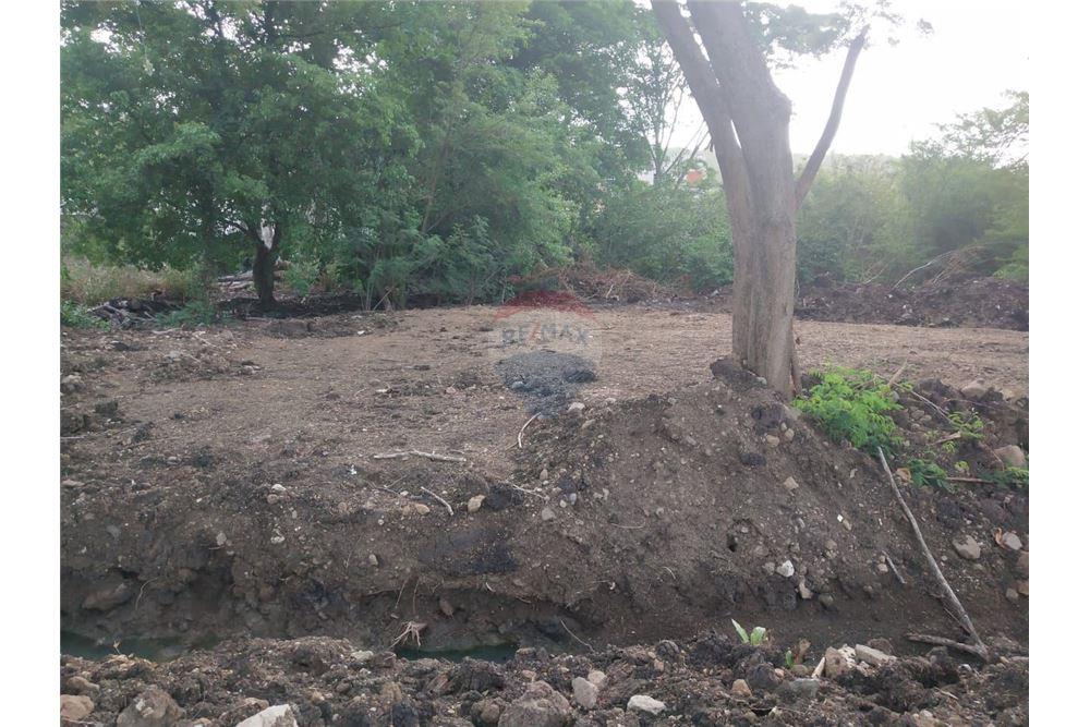 Grondstuk - Te Koop - Arouca, Saint George, Trinidad and Tobago - 9 - 902551005-1