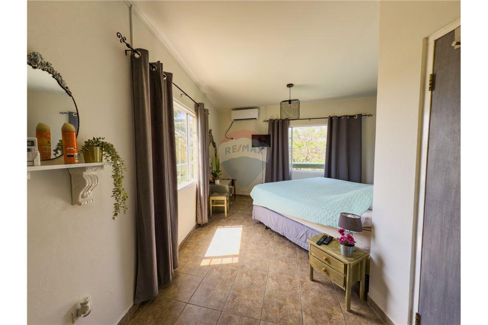 Villa - Te Koop - Noord, Aruba, Aruba - 56639 - 90105009-181