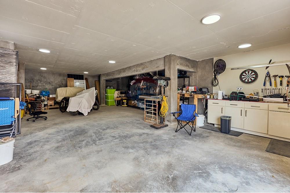 Villa - For Sale - Sabadeco, Bonaire, Bonaire - garage a.jpg - 900171001-814