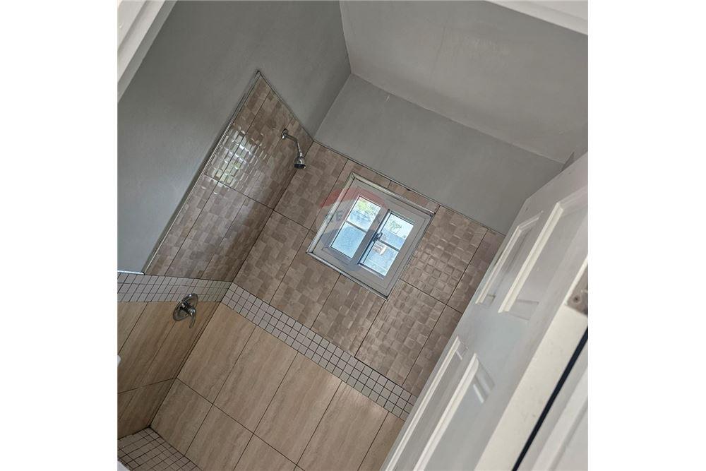 Villa - Te Koop - Lucea, Hanover Parish, Jamaica - 9 - 902421019-8