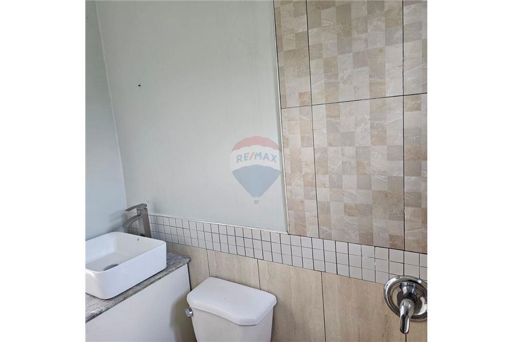 Villa - Te Koop - Lucea, Hanover Parish, Jamaica - 6 - 902421019-8