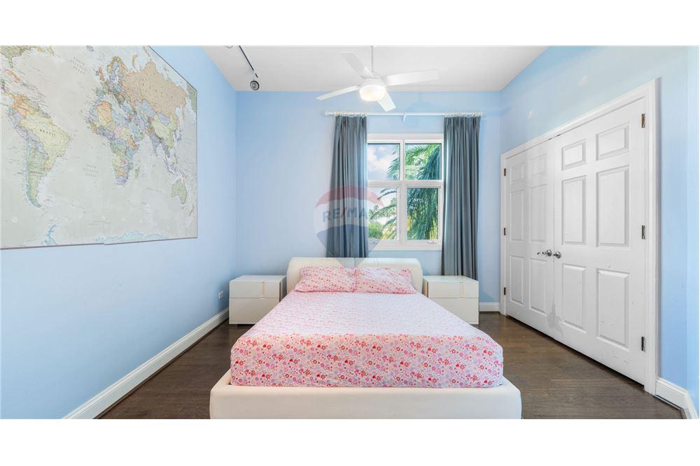 Condo/Apartment - For Sale - W Bay Bch South, Seven Mile, Cayman Islands - 52 - 90146034-175