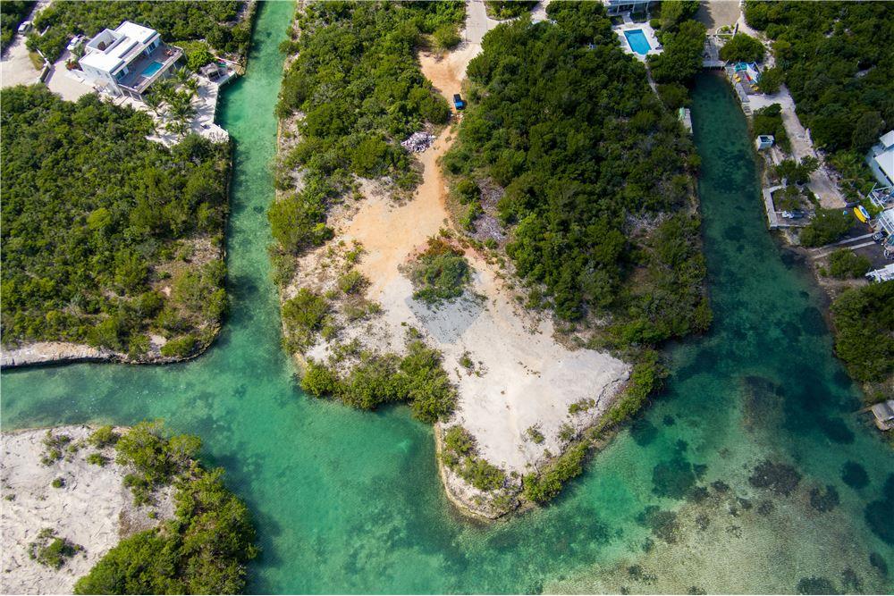 Grondstuk - Te Koop - Blue Mountain, Providenciales, Turks and Caicos - 8 - 90111001-81