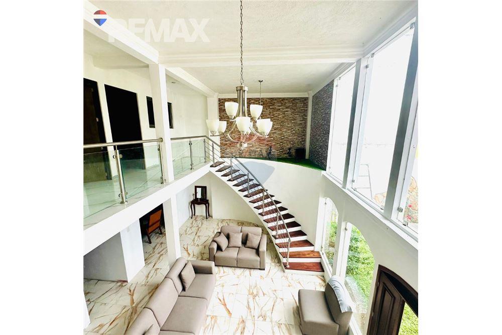 Villa - For Sale - Santa Lucía Milpas Altas, Sacatepéquez, Guatemala - 1 - 902611001-75