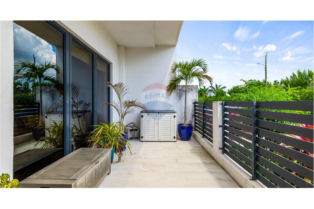 Apartamento/Condominio - Venta - South Sound, South Sound, Islas Caimán - 35 - 90146018-303