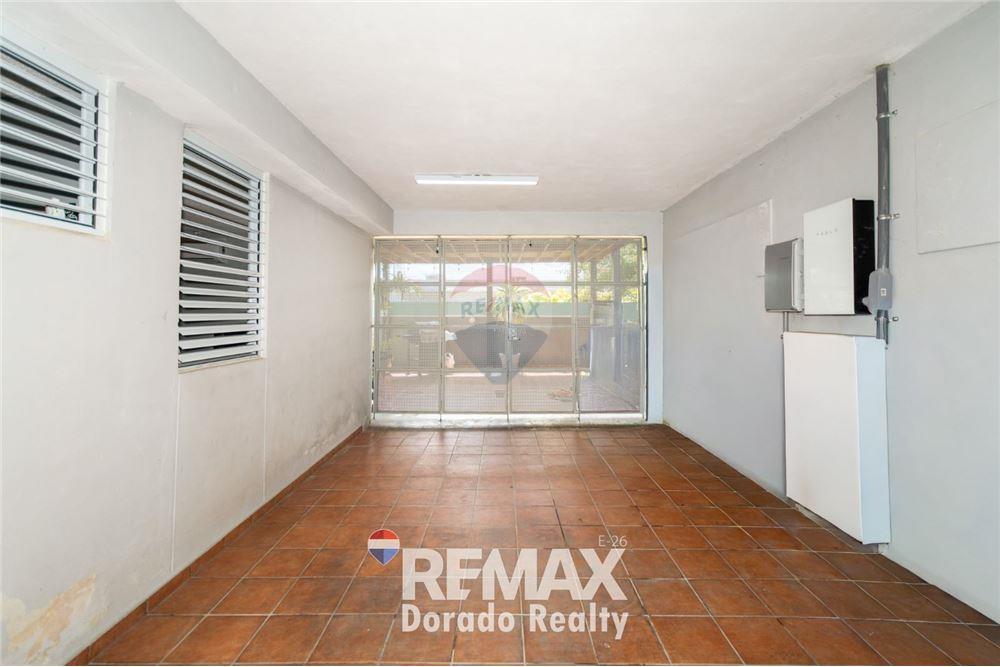 Villa - Venta - URB Levittown Lakes, Toa Baja, Puerto Rico - 2 - 90107014-8