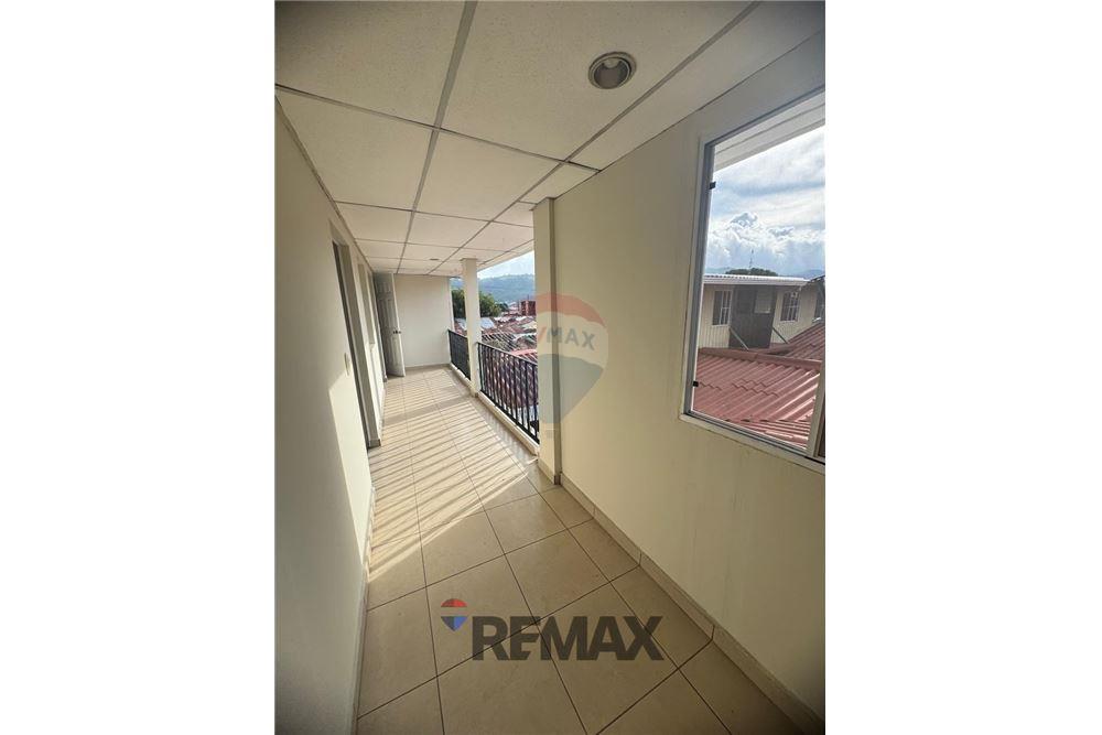 Villa - For Sale - Santa Tecla, La Libertad, El Salvador - 5 - 901061001-4