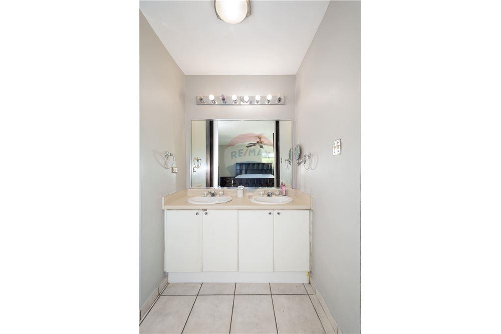 Villa - Venta - URB Las Palmas Cerro Gordo, Vega Alta, Puerto Rico - 23 - 90107007-116