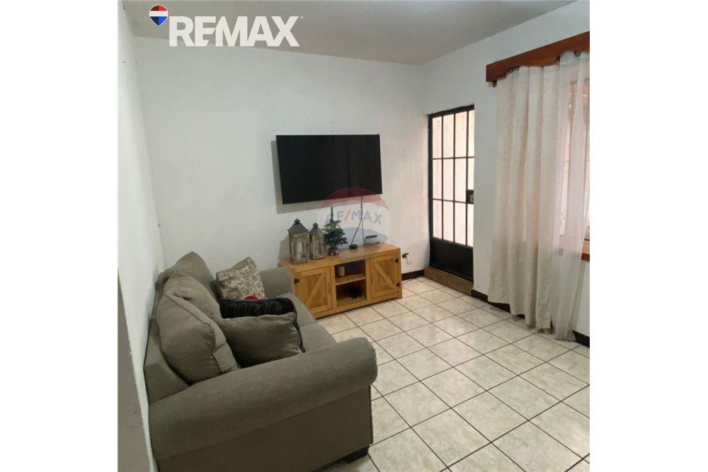 Villa - Venta - Mixco, Guatemala, Guatemala - 3 - 902611001-83