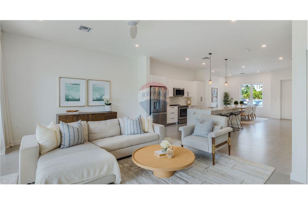 Appartement - Te Koop - W Bay Bch North, West Bay, Cayman Islands - 3 - 90146012-240