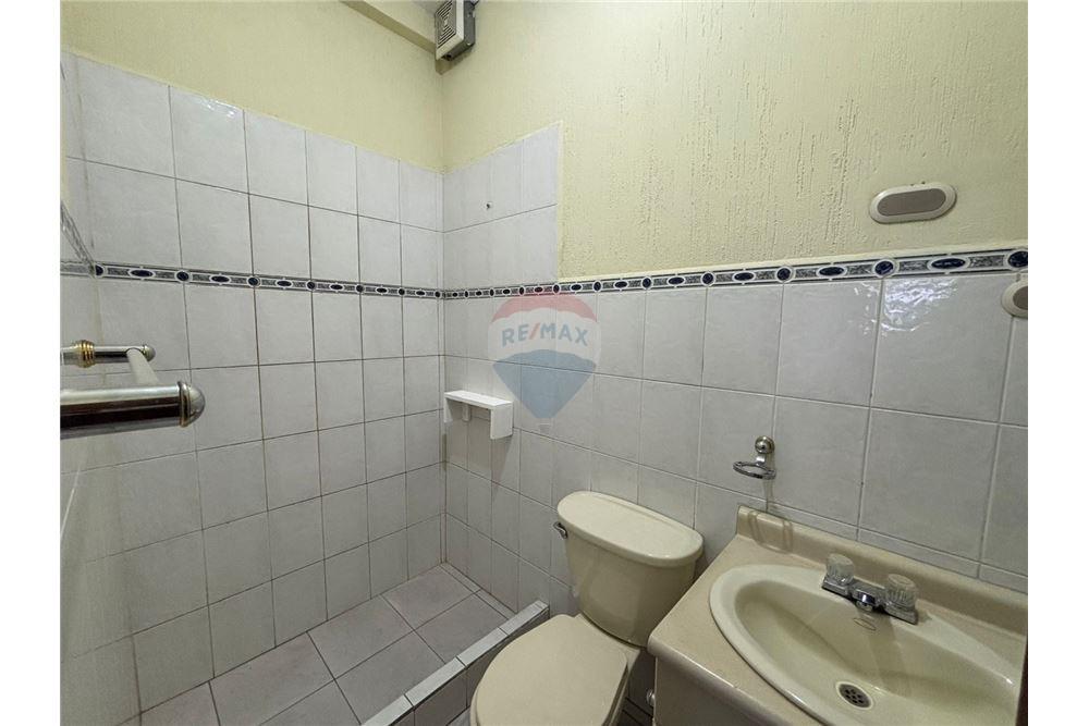 Local Comercial - Venta - Quetzaltenango, Quetzaltenango, Guatemala - 6 - 901011001-19