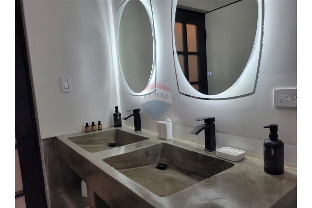 Local Comercial - Venta - Santurce, San Juan, Puerto Rico - 25 - 90102037-9