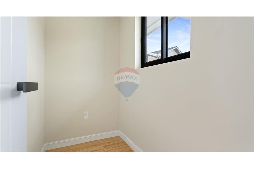 Condo/Apartment - For Sale - W Bay Bch West, West Bay, Cayman Islands - 14 - 90146055-27