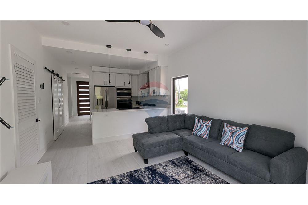 Condo/Apartment - For Sale - Savannah, Savannah, Cayman Islands - 2 - 90146003-96