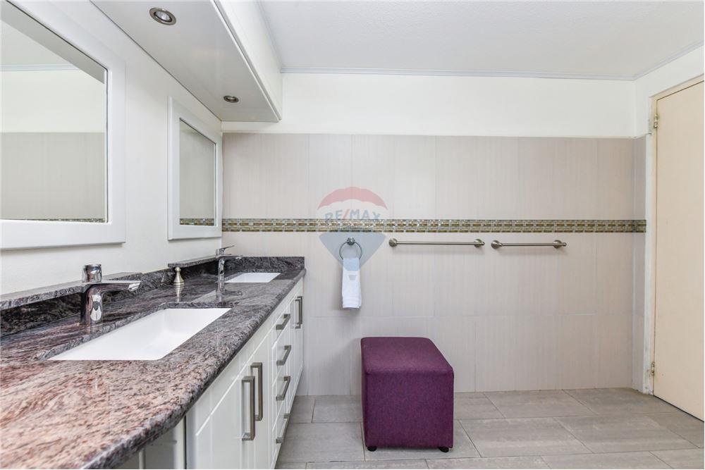 Villa - For Sale - Oranjestad, Aruba, Aruba - 31 - 90105005-509