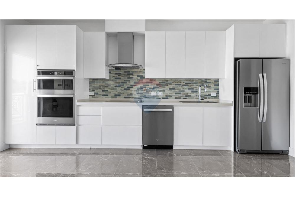 Apartamento/Condominio - Venta - George Town, Grand Cayman, Islas Caimán - 2 - 90146018-313