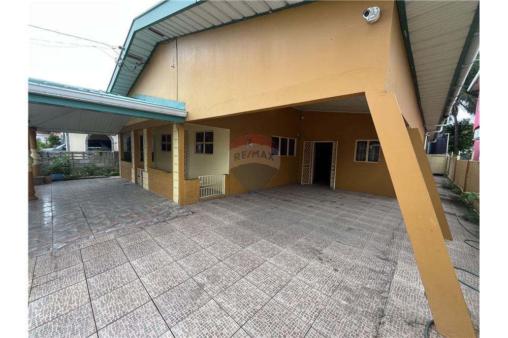 Villa - Te Koop - Arouca, Saint George, Trinidad and Tobago - 1 - 902551007-10