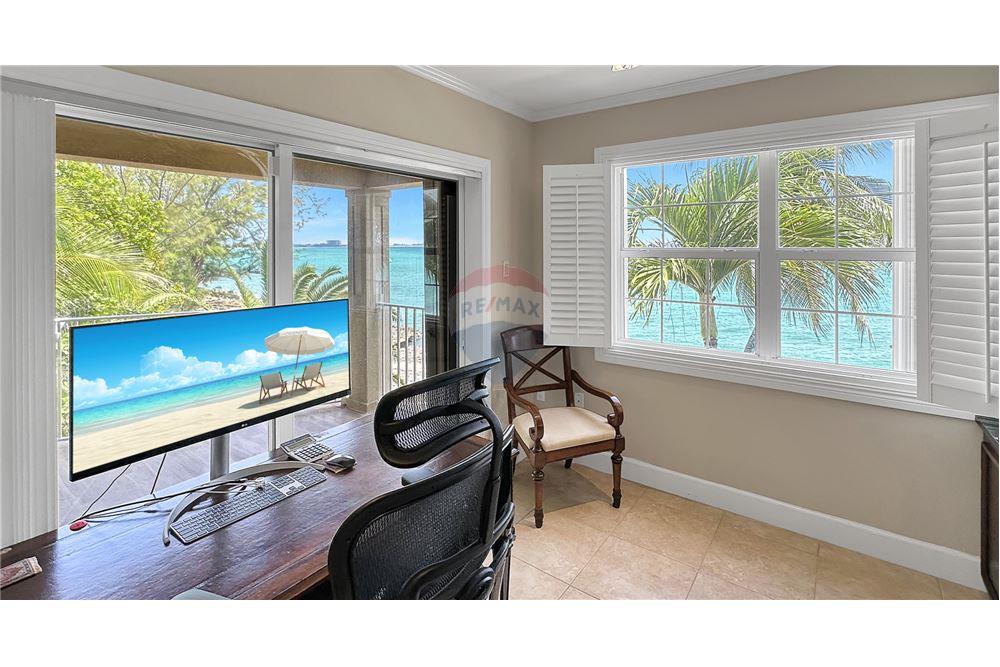 Appartement - Te Koop - W Bay Bch South, Seven Mile, Cayman Islands - 22 - 90146011-182