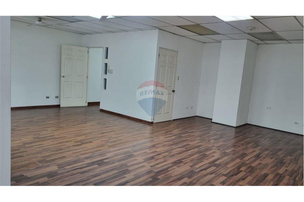 Venta de Negocio - Venta - Zona 10, Guatemala, Guatemala - 3 - 902311022-93