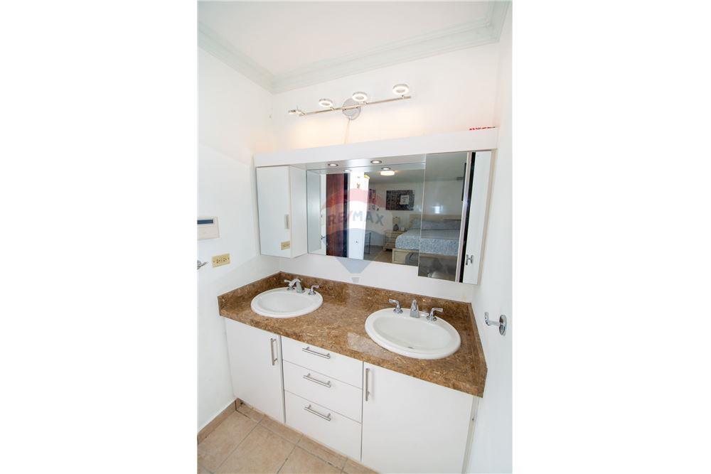 Villa - Venta - URB Las Palmas Cerro Gordo, Vega Alta, Puerto Rico - 25 - 90107007-117