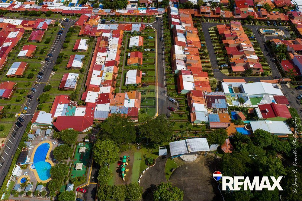 Residential - Villa - Jaco - Jaco, Puntarenas- Garabito, Costa Rica - Caribbean & Central Ameri - 16 - 90168005-711