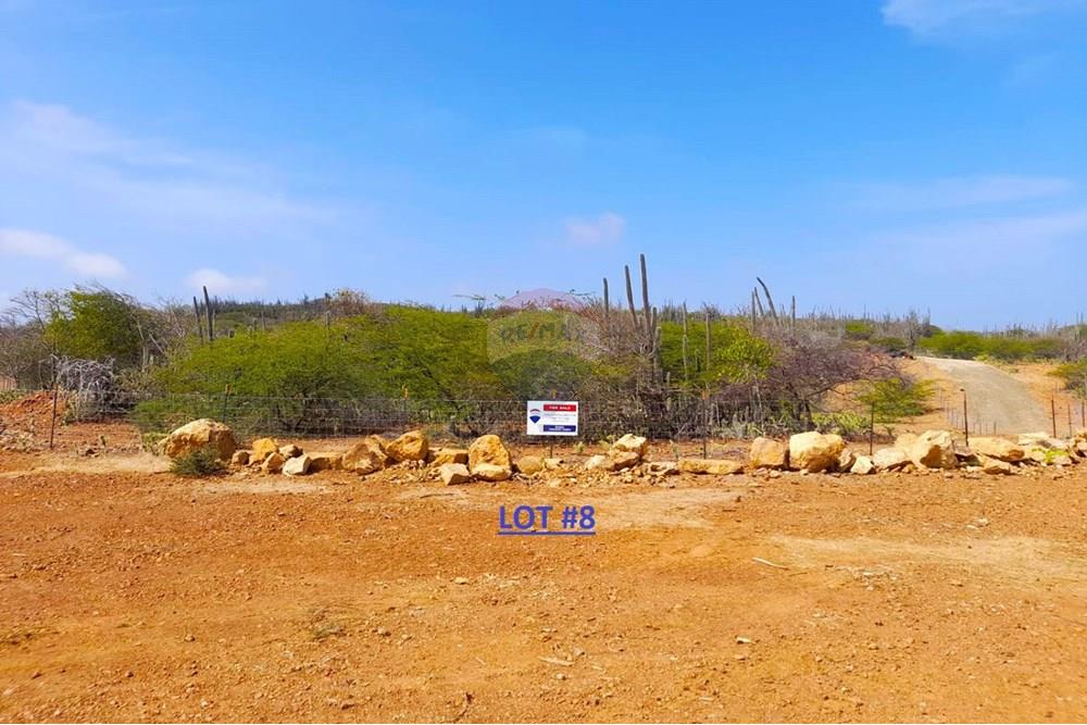 Land - For Sale - Kunuku Area, Bonaire, Bonaire - JLot 8 with mark.jpg - 900171001-829