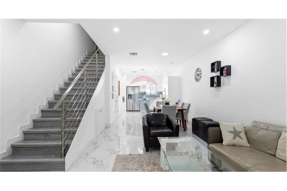 Condo/Apartment - For Sale - George Town, Grand Cayman, Cayman Islands - 9 - 90146018-315