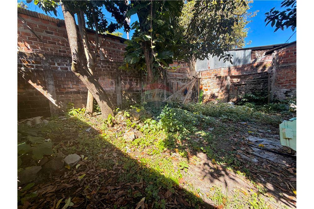 Villa - For Sale - Soyapango, San Salvador, El Salvador - 11 - 902331003-51