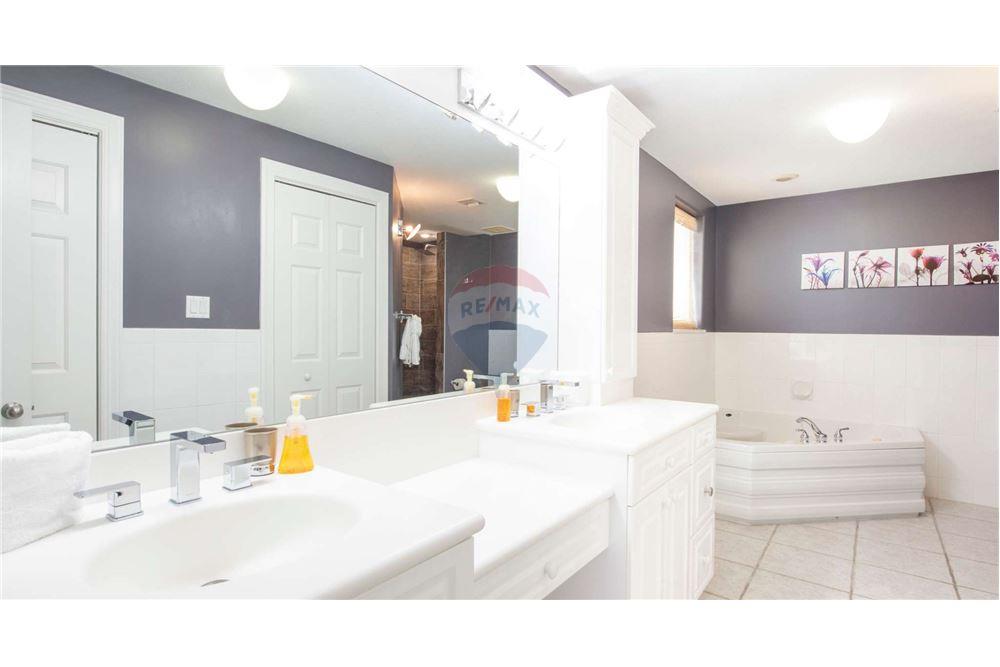 Condo/Apartment - For Sale - North Side, Grand Cayman, Cayman Islands - 25 - 90146034-174