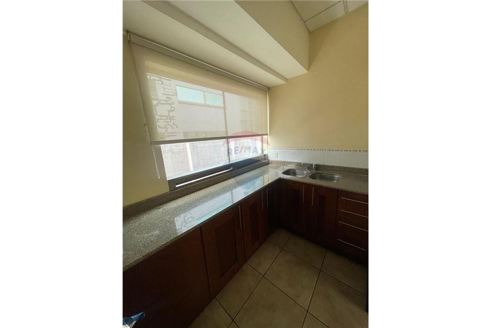 Venta de Negocio - Venta - Zona 10, Guatemala, Guatemala - 5 - 902311022-117