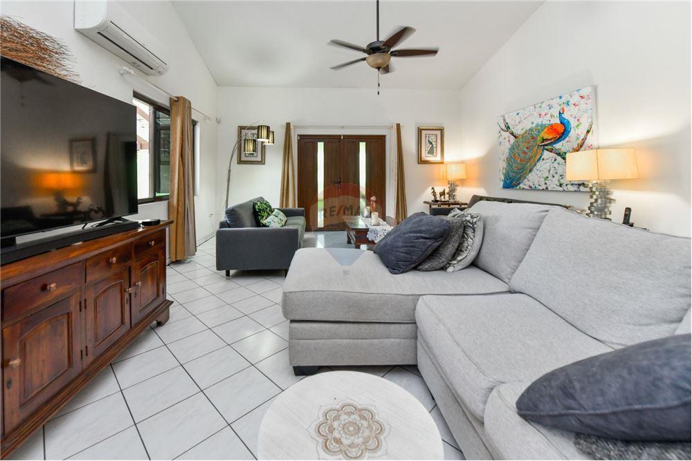 Villa - For Sale - Oranjestad, Aruba, Aruba - 19 - 90105005-509