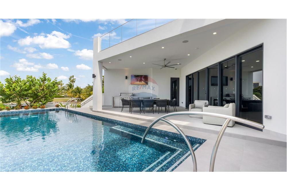 Residential - Villa - W Bay Bch North, West Bay, Cayman Islands - Caribbean & Central Ameri - 26 - 90146042-61