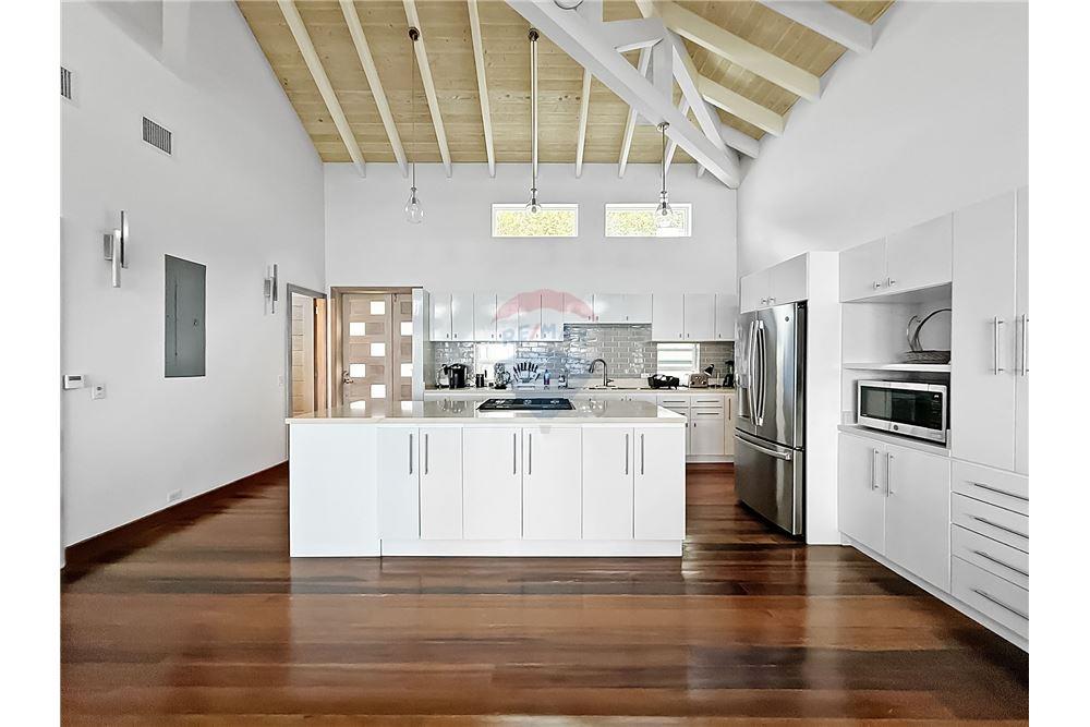 Villa - Te Koop - Georges North Side, Tortola North Central, British Virgin Islands - 13 - 90134005-304