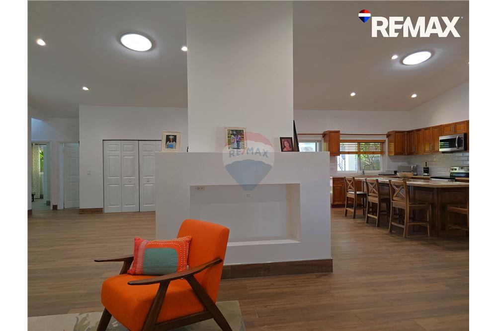 Residential - Multi-Family - León, León, Nicaragua - Caribbean & Central Ameri - 17 - 90119010-74