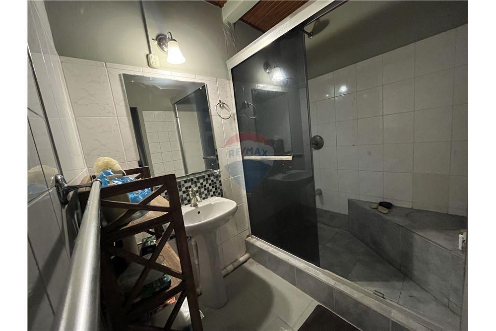 Tussenwoning - Te Koop - Arouca, Saint George, Trinidad and Tobago - 8 - 902551007-2