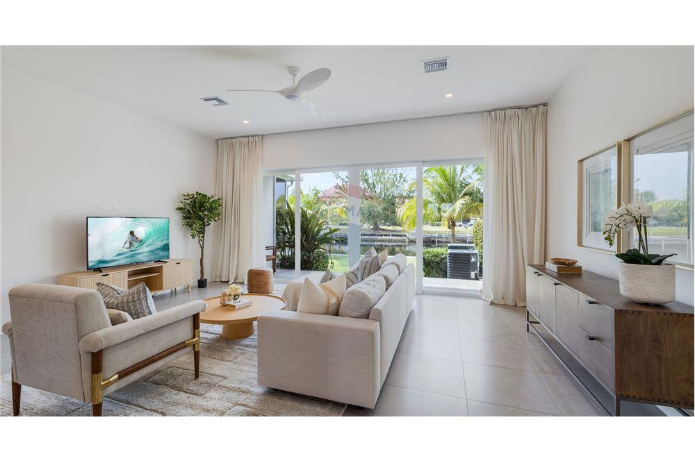 Appartement - Te Koop - W Bay Bch North, West Bay, Cayman Islands - 1 - 90146012-240