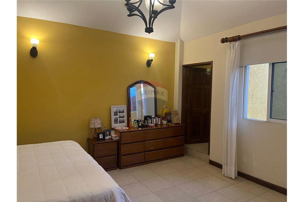 Villa - For Sale - Guatemala City, Guatemala, Guatemala - 16 - 902091008-7