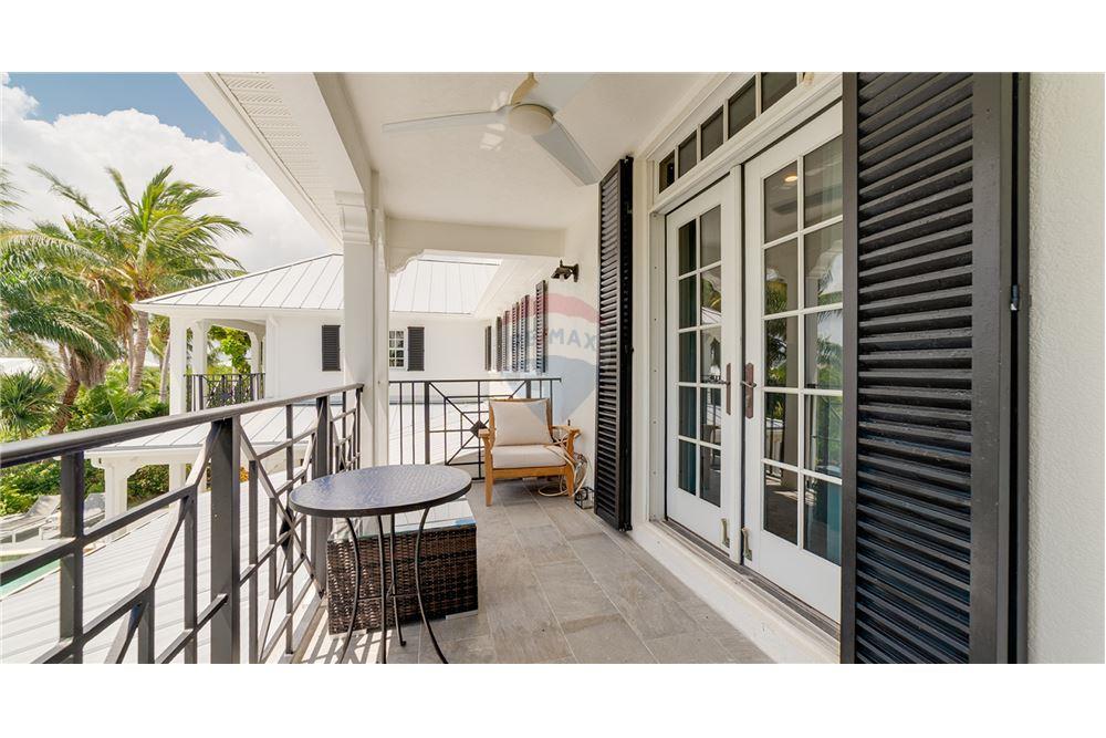 Villa - For Sale - W Bay Bch South, Seven Mile, Cayman Islands - 27 - 90146001-234