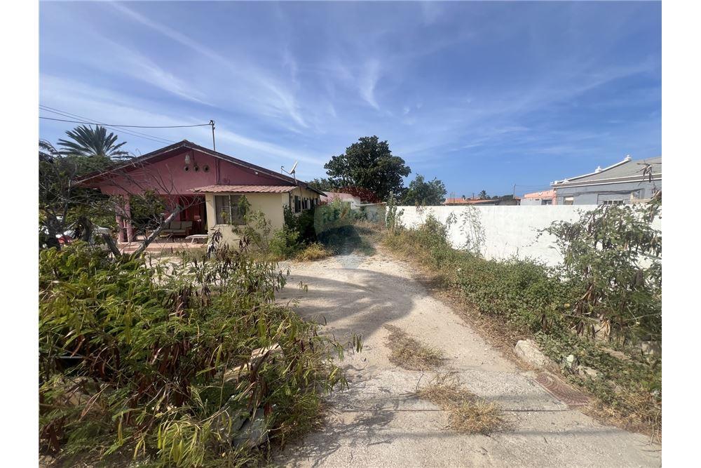 Villa - For Sale - Noord, Aruba, Aruba - 57045 - 90105035-33