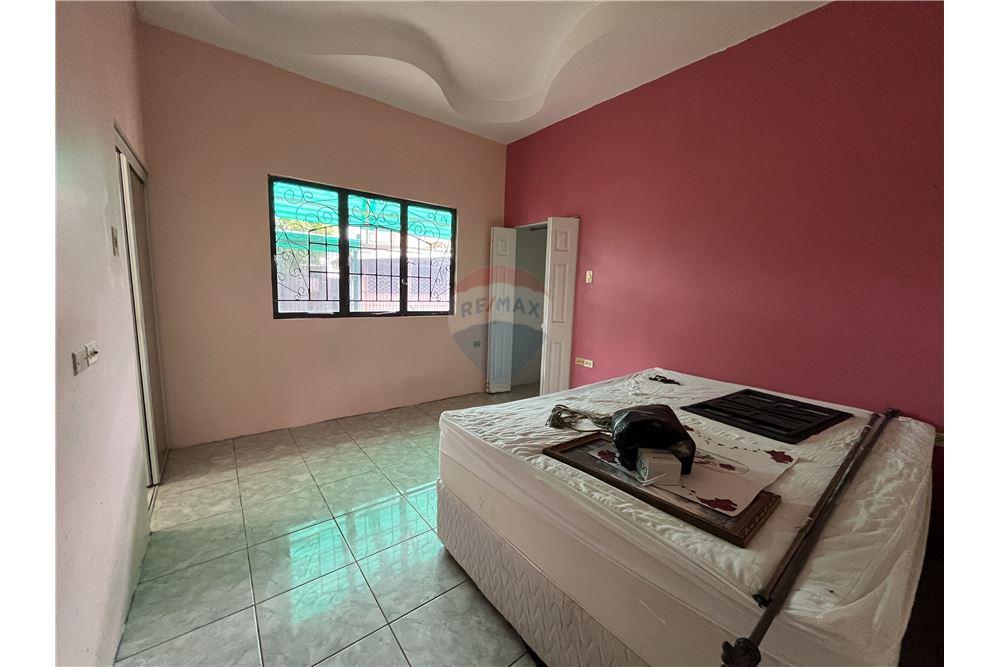 Villa - Venta - Arima, Arima, Trinidad and Tobago - 5 - 902551007-9